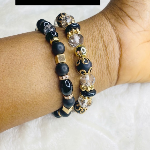 Hand beaded bracelets - Picture 4 of 8